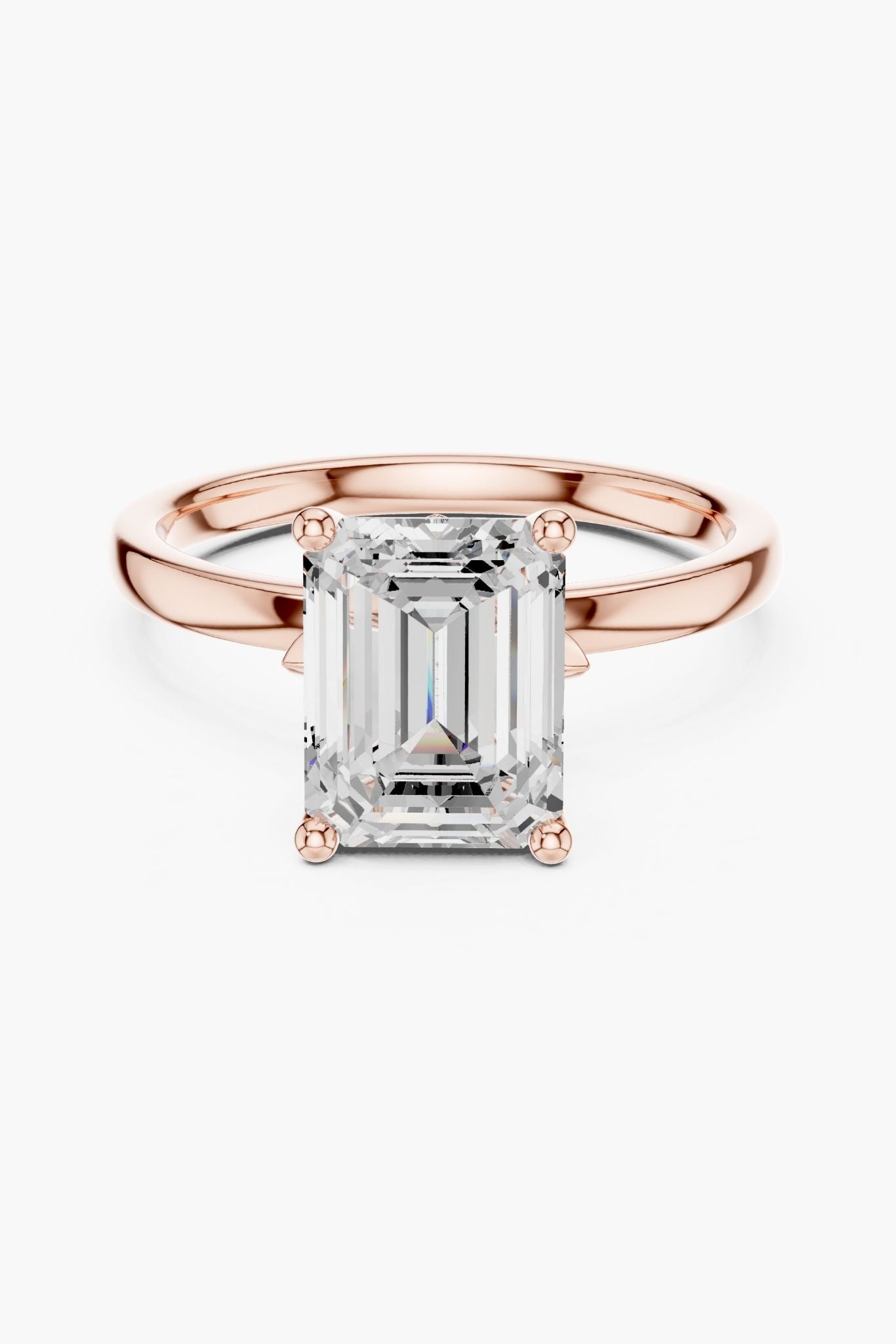 2ct Emerald Diamond Ring